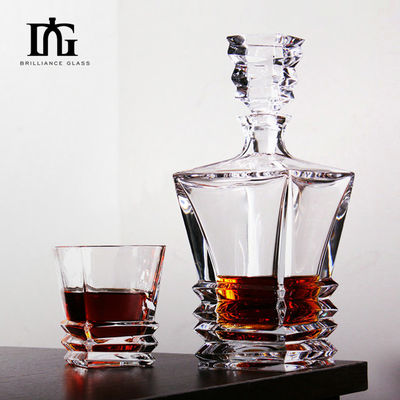 Υλικό για το κολάρο Γυάλινο μπουκάλι Spirits Design Square Custom Engraved Beverage Cork Bottle