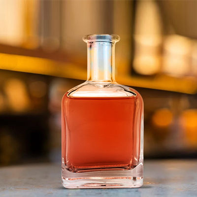Γυάλινο μπουκάλι βότκα με φελλό 350ml 750ml 700ml χωρητικότητα Βασικό υλικό γυαλί