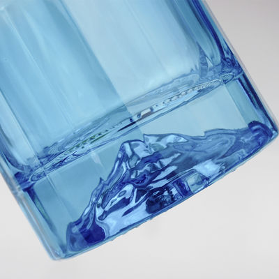 Ουίσκι 500 ml Creative Design γυάλινο μπουκάλι με κόκκινο ηφαιστειακό βουνούμενο κάτω μέρος και γυάλινο φελλό