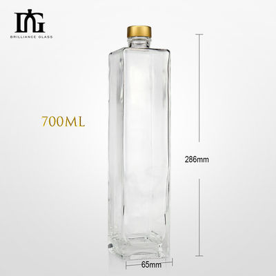 750 ml διαφανής γυάλινη φιάλη βότκας τετραγωνικού σχήματος με αποδεκτό λογότυπο πελάτη