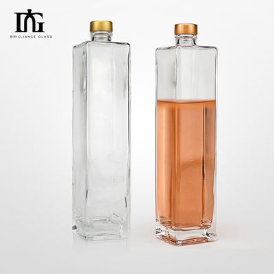 750 ml διαφανής γυάλινη φιάλη βότκας τετραγωνικού σχήματος με αποδεκτό λογότυπο πελάτη