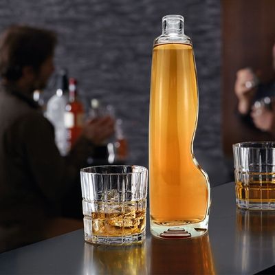 Προσαρμοσμένο αλκοόλ γυάλινο μπουκάλι για βότκα τζιν ουίσκι 750ml χωρητικότητα