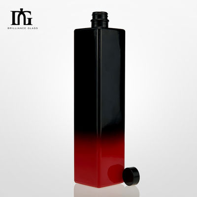 700 ml/750 ml τετραγωνικό μπουκάλι βότκας Κρυστάλλινο γυαλί Custom Logo και διαδικασία χρώματος σπρέι