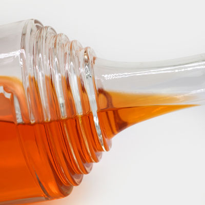 Προσαρμοσμένο 200 ml μοναδικό σχεδιασμό γυάλινο μπουκάλι για ρούμι ουίσκι βότκα και φελλό