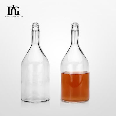 Παρέχεται δωρεάν 750ml 1000ml 1750ml τετραγωνικό γυάλινο μπουκάλι με βιδωτό καπάκι