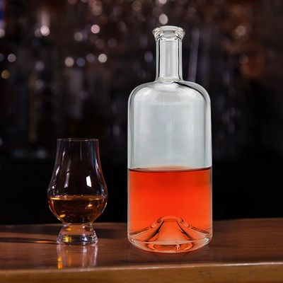Μπουκάλι 750 ml με κλασικό στρογγυλό σχέδιο και γυάλινο κολάρο