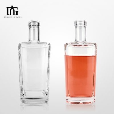 750 ml Διαυγές κόκκινο κρασί ουίσκι γυάλινο μπουκάλι με φελλό για OEM / ODM αποδεκτό και σχεδιασμό