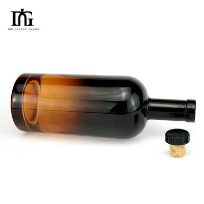 Φιαλίδια γυαλιού χρώματος ψεκασμού 700ml Διαυγές σκανδιναβικό σχεδιασμό με φελλό