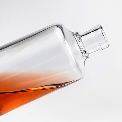 Παρέχεται δωρεάν 750 ml 700 ml δημοφιλές φιλικό προς το περιβάλλον γυάλινο μπουκάλι για οινοπνευματώδη ρούμι