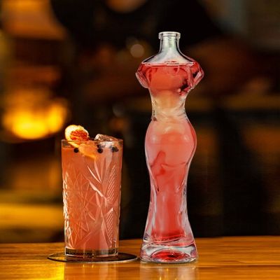 Προσαρμοσμένο 150 ml 500 ml Γυναικείο Σχήμα Σώματος Λικέρ Τζιν Βότκα Αλκοόλ Φιάλο Γυαλί με φελλό