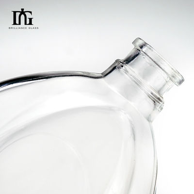 Κεπάκι τύπου φελλού και τα δύο ποτά Ποτό 500 ml 750 ml Ειδικό σχήμα Διαφανές γυάλινο μπουκάλι
