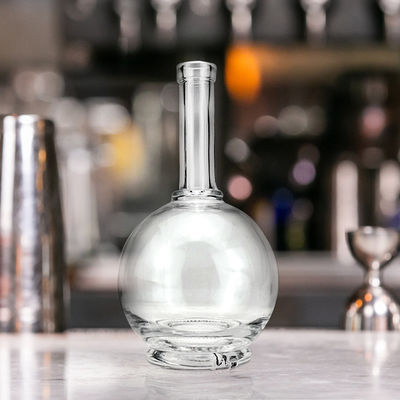 Μπουκάλι γυαλιού 500ml Μακρύ λαιμό στρογγυλό κάτω Custom κενό μπουκάλι αλκοόλ για ουίσκι βότκα
