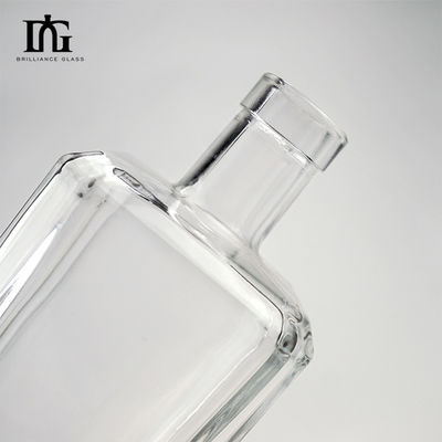 Υλικό σώματος Γυαλί 500ml 750ml τετραγωνικό σχήμα κενό μπουκάλι κρασιού για ουίσκι Βότκα ρούμι