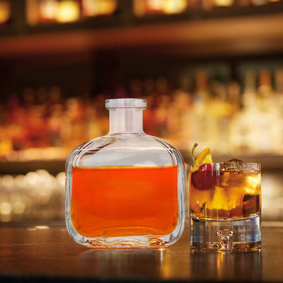 OEM/ODM Αποδεκτό 700ml 750ml Οβάλ σχήμα μπουκάλι γυαλιού για οινοπνεύματα και ποτά
