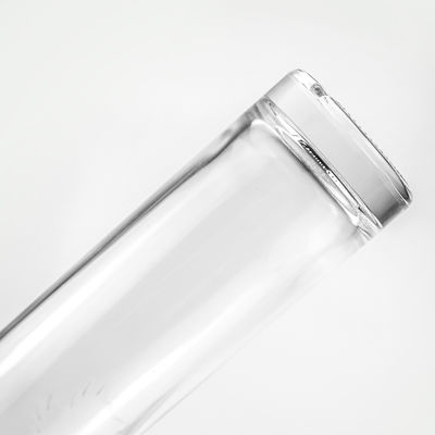 750 ml Διαυγές στρογγυλό γυάλινο μπουκάλι με φελλό για μπράντι Τζιν Ρουμ Βότκα Τεκίλα Λικέρ