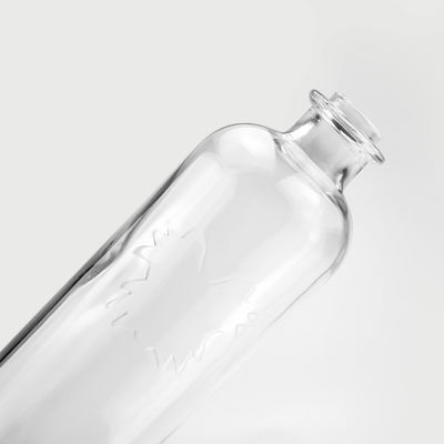 750 ml Διαυγές στρογγυλό γυάλινο μπουκάλι με φελλό για μπράντι Τζιν Ρουμ Βότκα Τεκίλα Λικέρ