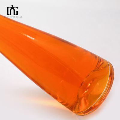 Απευθείας 500 ml κενά καθαρά γυάλινα μπουκάλια δώρου αλκοόλ με φελλό και καπάκι βίδα