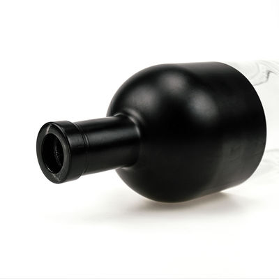 Υλικό κολάρου Γυάλινο μπουκάλι τζιν 500 ml 750 ml Παγωμένο μαύρο αλκοόλ μπουκάλι βότκα