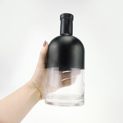 Υλικό κολάρου Γυάλινο μπουκάλι τζιν 500 ml 750 ml Παγωμένο μαύρο αλκοόλ μπουκάλι βότκα