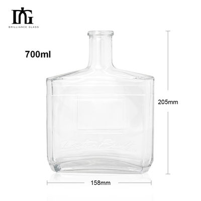 Υλικό γυάλινου σώματος 700 ml τετραγωνικό μπουκάλι για εξατομικευμένο τζιν ρούμι μπράντυ βότκα γυάλινο κρασί