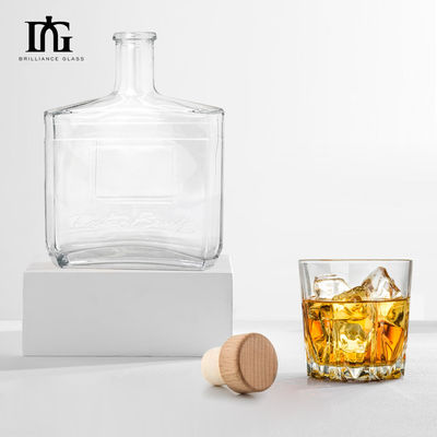 Προσαρμοσμένο μπουκάλι τζιν ουίσκι κρασί βότκα μπράντυ με κλείσιμο από φελλό και χωρητικότητα 750 ml