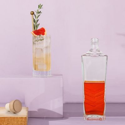 Προσαρμοσμένο φιαλίδιο κρασιού 700 ml από καθαρό γυαλί για οινοπνευματώδη ποτά Βιομηχανική χωρητικότητα 700 ml