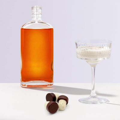 500 ml 700 ml Custom Juice Beverage Liquor Spirits γυάλινο μπουκάλι με φελλό και καπάκι με βίδα