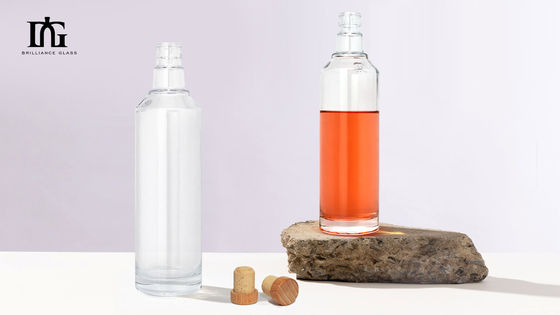 Τελική 250 ml/350 ml/500 ml/550 ml/650 ml/700 ml/750 ml γυάλινα μπουκάλια για οινοπνευματώδη ποτά Βότκα