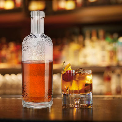 750 ml/700 ml γυάλινο μπουκάλι για βότκα τζιν ρούμι ουίσκι προμηθεύεται από την αποδοχή Custom Logo