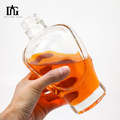 Άλλα Ποτά 50cl Κενή Βότκα Ουίσκι Γυάλινο μπουκάλι με κάλυμμα από φελλό και ματ επιφάνεια