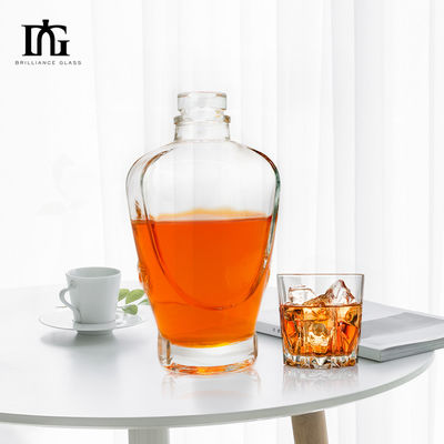 Άλλα Ποτά 50cl Κενή Βότκα Ουίσκι Γυάλινο μπουκάλι με κάλυμμα από φελλό και ματ επιφάνεια