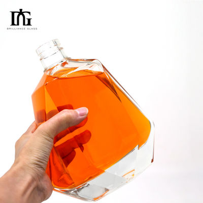 Εγγραφισμένη επιφάνεια 750 ml τετραγωνικό γυάλινο μπουκάλι κρασιού για ποτό