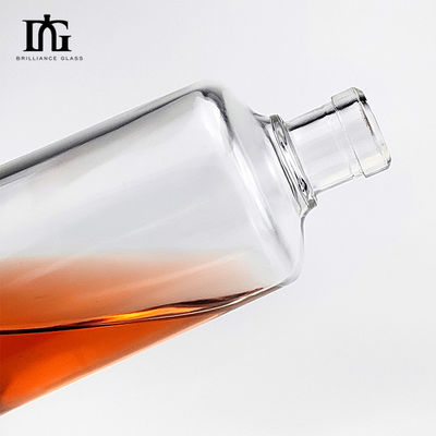 Προσαρμοσμένο λογότυπο γυάλινο μπουκάλι 500ml 750ml για ουίσκι Gin Ρουμ Μπράντυ Τεκίλα Μινερά νερά