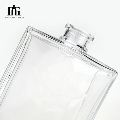 Παρέχεται ελεύθερα υλικό βάσης γυαλιού Custom Liquor για Vodka Gin 100ml 200ml 500ml 700ml