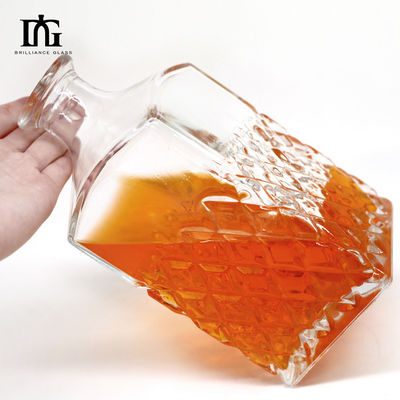 Λούξυ γυάλινο κολάρο χωρίς μόλυβδο Κρυστάλλινα γυαλιά ουίσκι Ντεκαντέρ με φελλό