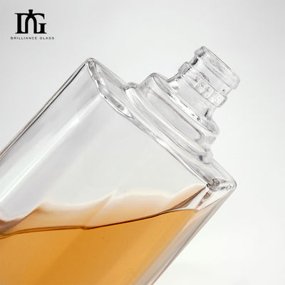 250 ml/500 ml/700 ml/750 ml τετραγωνικό μπουκάλι ουίσκι με φελλό βαρύ γυαλί πάχος κάτω