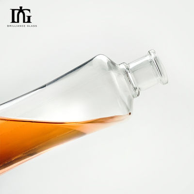 700 ml 750 ml Φλιντ Βότκα μπουκάλι για μπύρα Σκηνή εκτύπωσης Σφραγισμός Ζωγραφική
