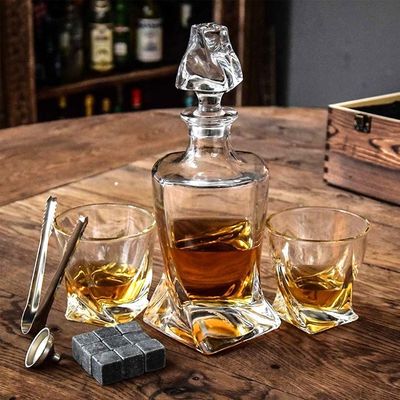 Σχήμα 500ml/700ml/750ml χωρητικότητα Διαφανή κενά ποτά ποτά γυάλινα μπουκάλια για τζιν